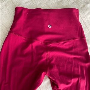 Lululemon crop size 4